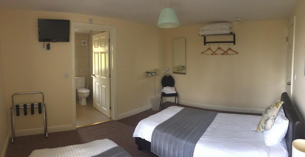 The Lodge Redhill  Εξωτερικό φωτογραφία