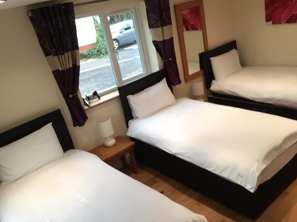 The Lodge Redhill  Εξωτερικό φωτογραφία